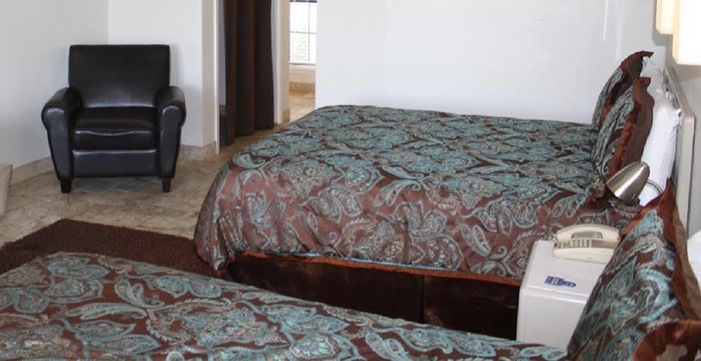 Hillside Boutique Hotel Castroville 외부 사진